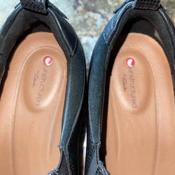 Black Clarks Unstructured Women’s Shoes - Picture 2 of 9